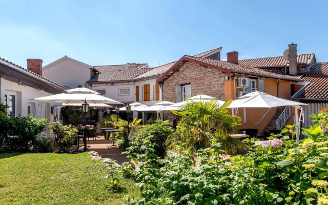 Chez La Rose