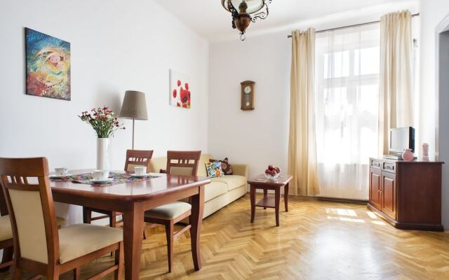 Folk Apartment Meiselsa str Church view