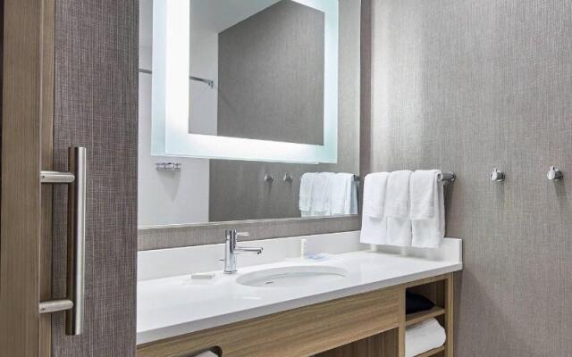 SpringHill Suites by Marriott Charlotte at Carowinds