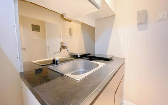 Modern 2Br Apartment Without Living Room At Parahyangan Residence