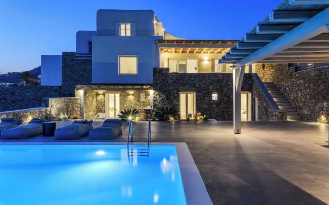 Waterfront Villa Angelika Pink Pelikan