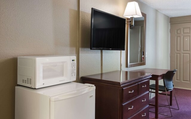 Econo Lodge Pittsburgh