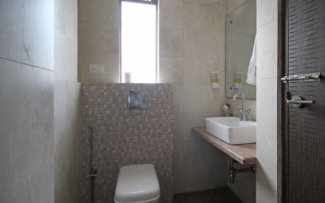 Capital O 6772 Hotel Mukund