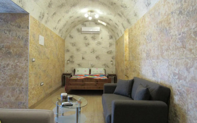 Pitini Sevasti house