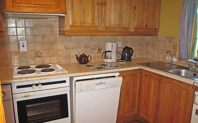 Seaside Cottages 37181