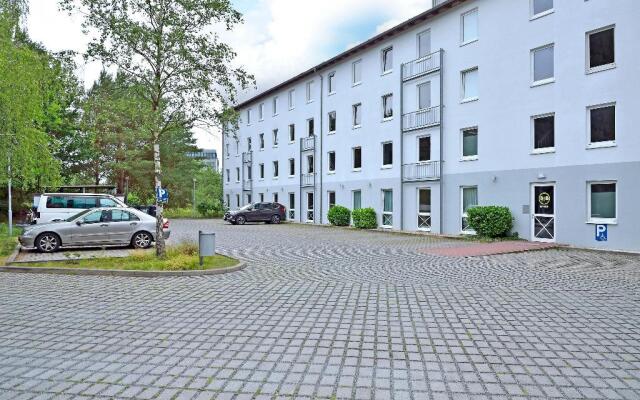 B&B Hotel Berlin-Dreilinden