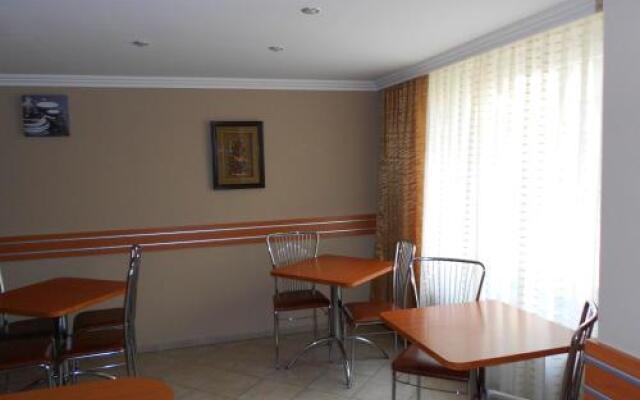 Hotel Lan