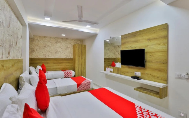 Hotel Lincoln by OYO