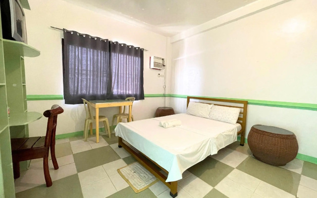 White Beach Resort Puerto Galera powered by Cocotel