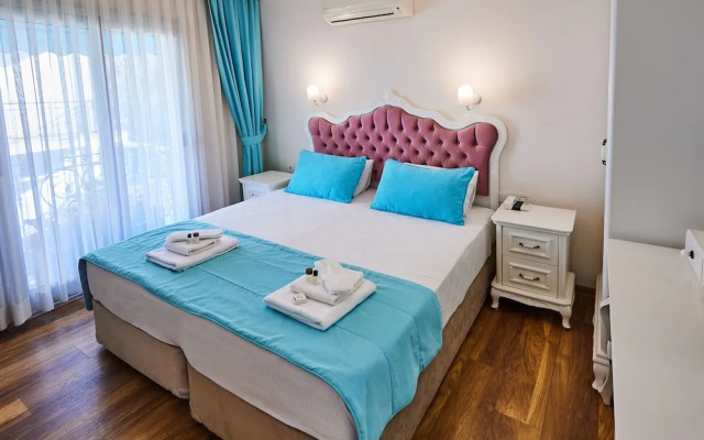 Mithras Cesme Otel