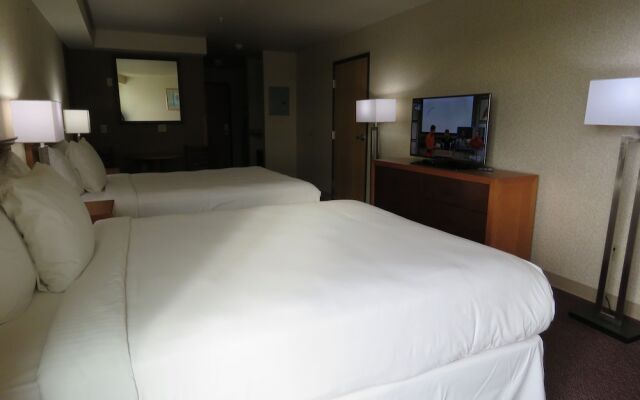 Pacific Sunrise Inn & Suites