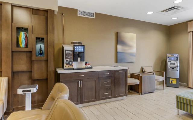 Best Western Plus Winnipeg West