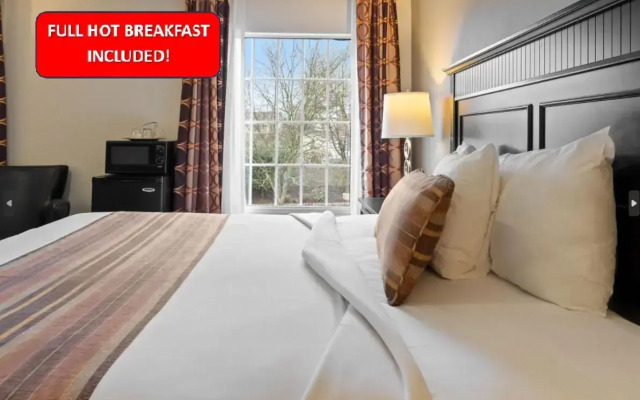 The Wilshire Grand Hotel