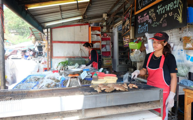 Pool Access 2 Bedrooms Autumn Hua Hin A116