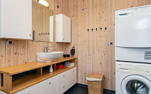 Peaceful Holiday Home in Vinderup With Large Terrace