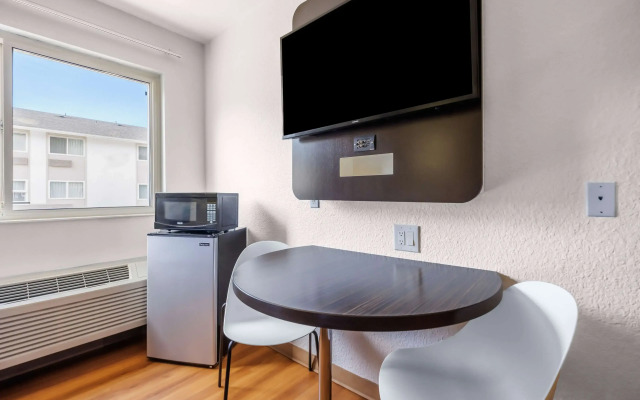 Studio 6 Seattle, WA – Sea-Tac Airport South