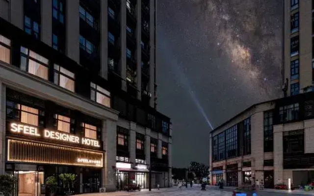 SFEEL Designer Hotel (Chengdu Xipu Baicao Road)