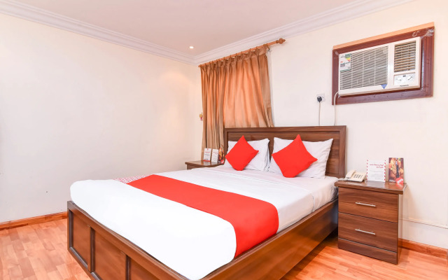 OYO 416 Bonais Hotel