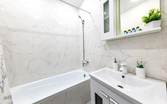 4 Сезона на улице Сибирская 31А