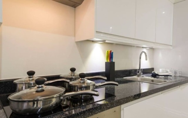 Modern 1 Bed close to Kensington High Street