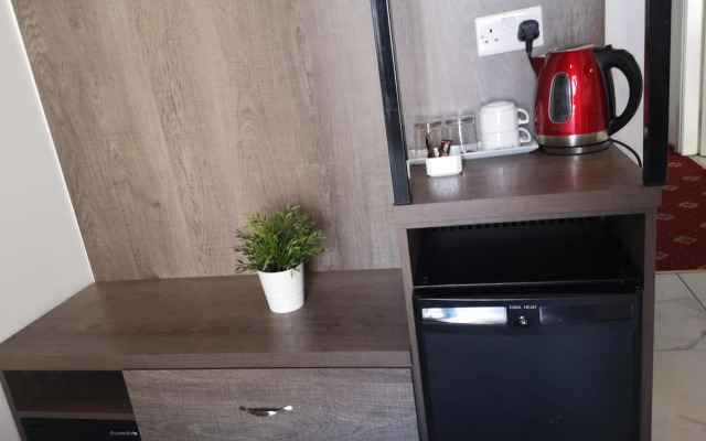Elena Boutique Residence