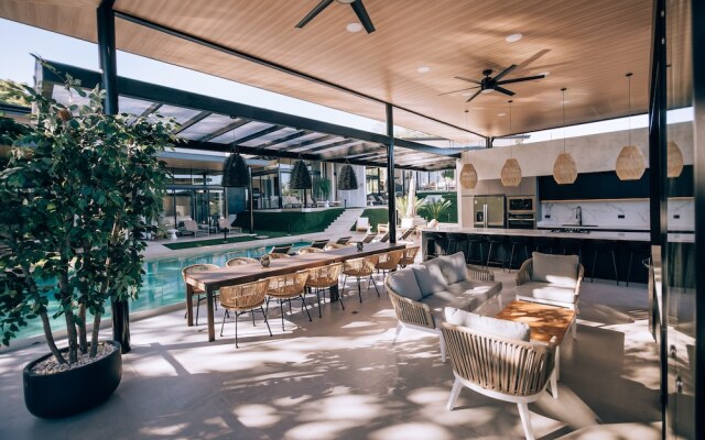 Epic Tamarindo Boutique Hotel