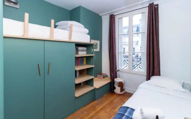 Wonderful Apartment Terrace Center of Paris