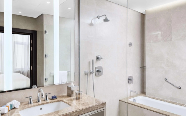The Hotel Galleria Jeddah, Curio Collection by Hilton