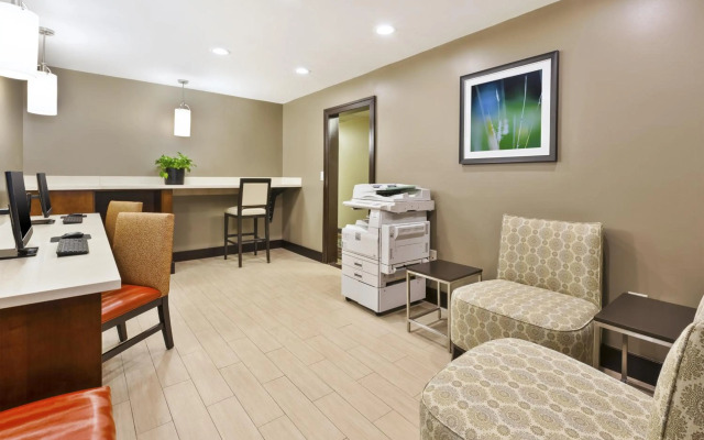 Staybridge Suites Detroit-Utica by IHG