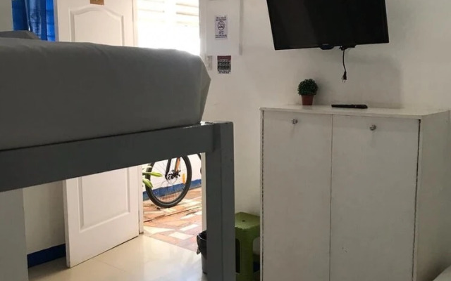 University Condotel by Oyo Rooms