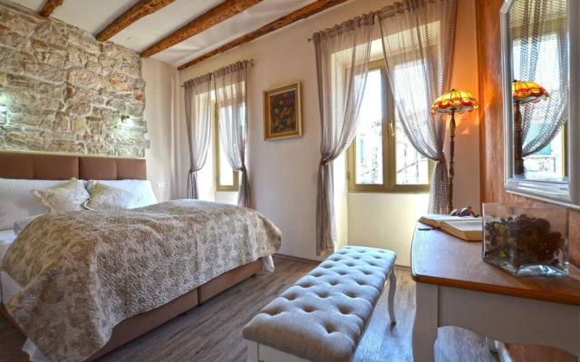Bruno in Rovinj With 1 Bedrooms and 1 Bathrooms