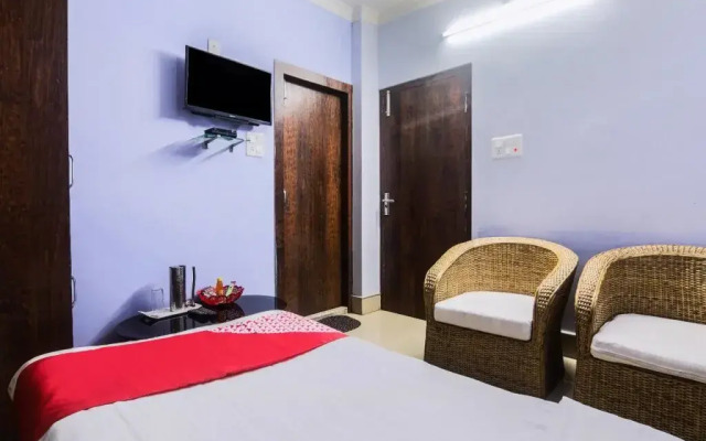 Hotel Am Palace by OYO Rooms