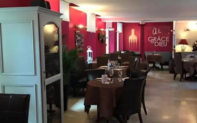 Hôtel A La Grâce De Dieu