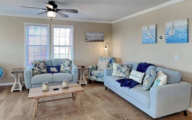 Starboard Shores by Topsail Realty