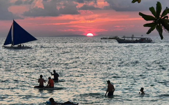 CocoLoco Boracay Beach Resort