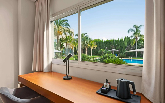 Ramada by Wyndham Valencia Almussafes