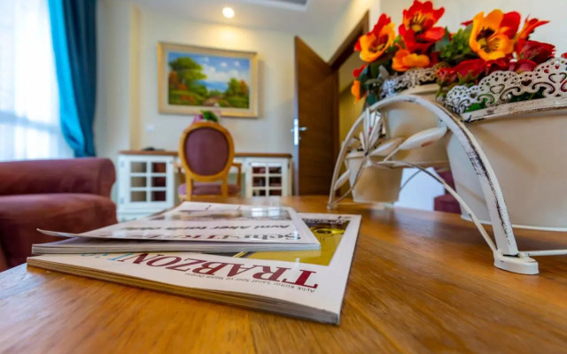 Avrasya - on 3 ApartHotel