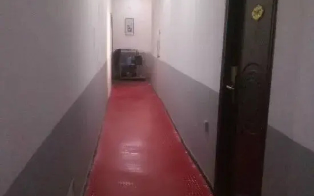 Lipu Yihua Hotel