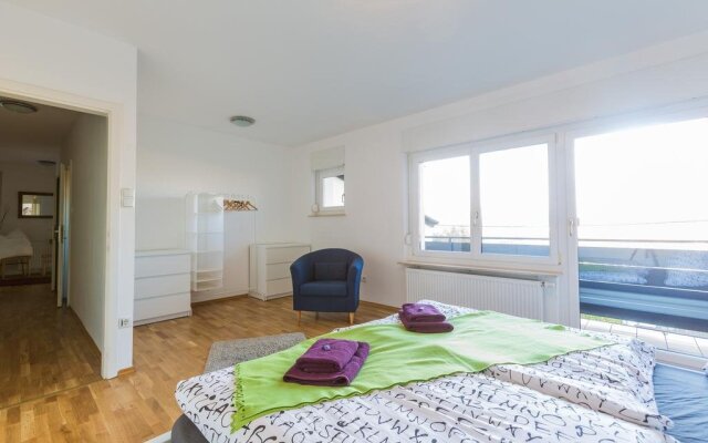 Perfect View - Quiet and Family Friendly