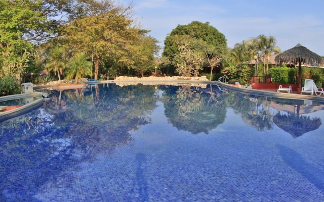Charming 2 Bdrm Tuscany-style Villa