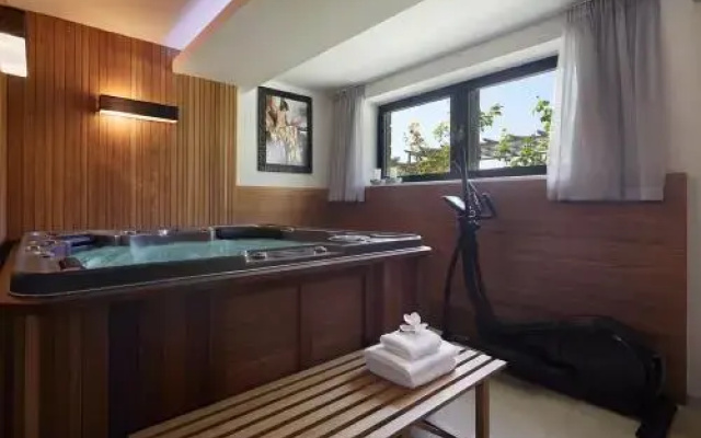 Saz Villas