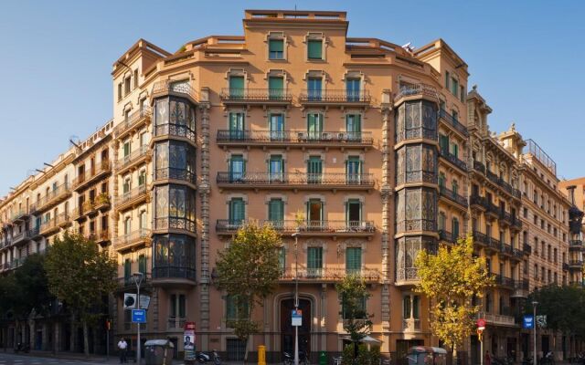 Eixample 3 Bedroom Apartment With 2 Kitchens Hoa 42133