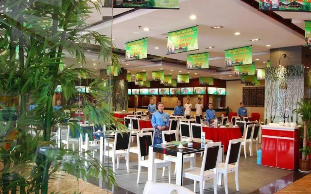 Hongluo Harbor Holiday Hotel