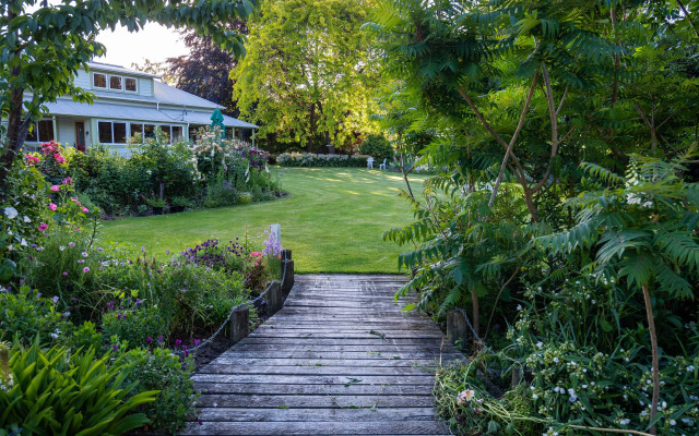 The Jolly Poacher Retreat