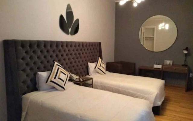 Suites Alcazar