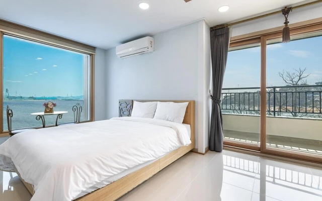 Youngheungdo Duniaspa Pension