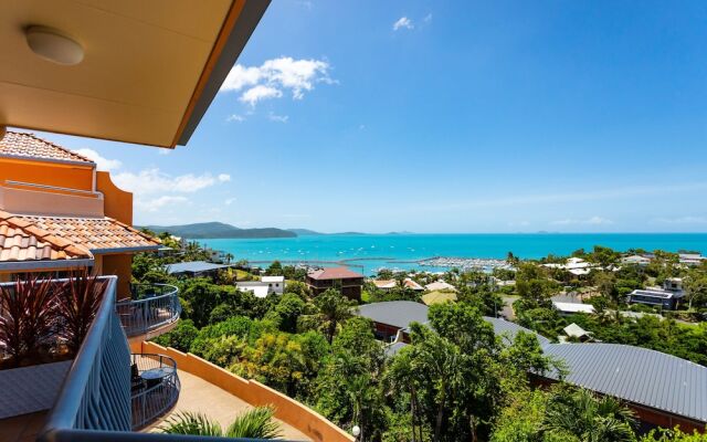 9 Starview Apartments