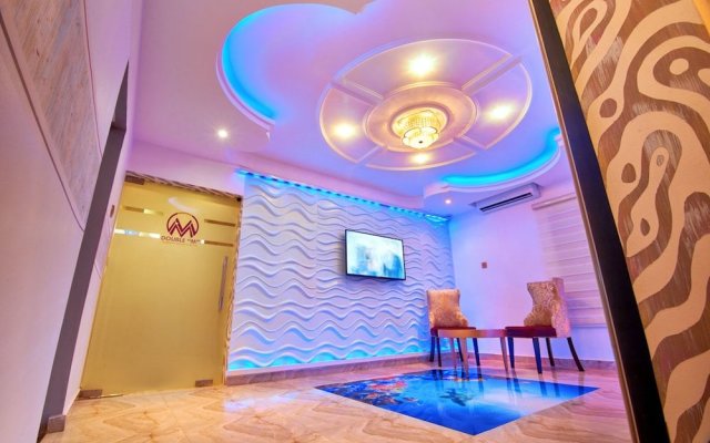 Double M Exquisite Suites and Lounge