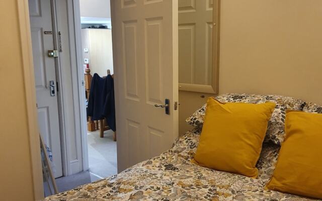 Impeccable 1-bed Apartment in Ilfracombe