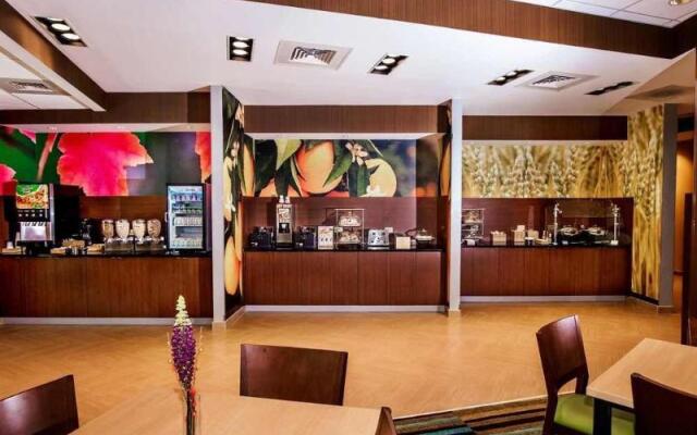 Fairfield Inn & Suites By Marriott Richmond West